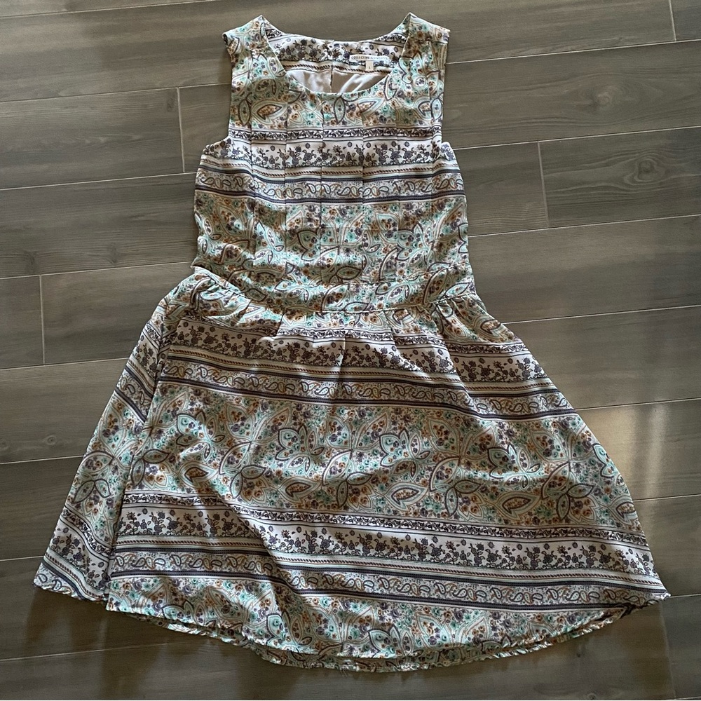 Earthy Paisley Print Dress